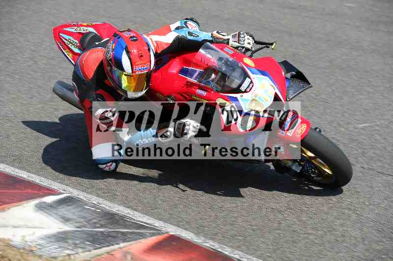 /Archiv-2023/28 05.06.2023 Moto Club Anneau du Rhin/vert-medium/20